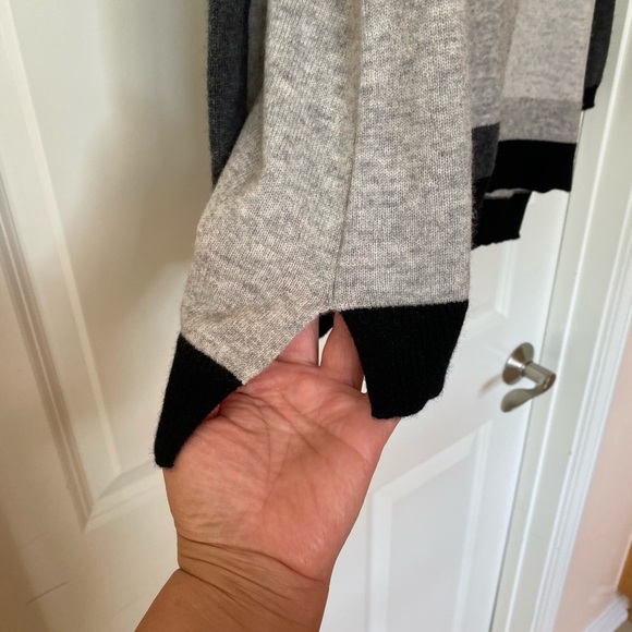 Cashmere Charter Club Sweater - Picture 4 of 11